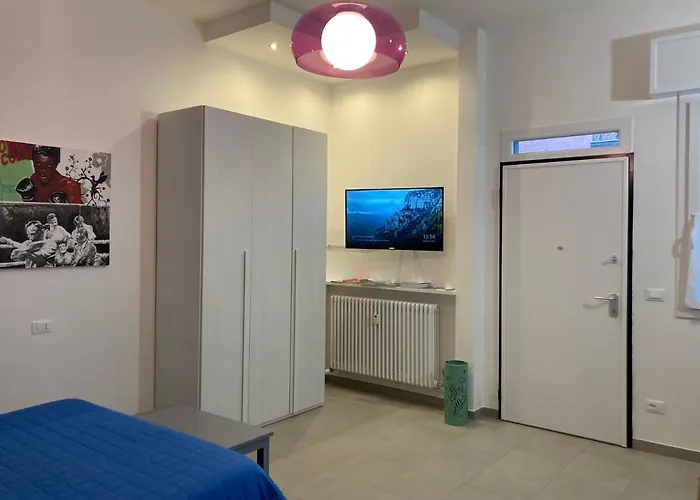 Casa Cirenaica Art House شقة بولونيا